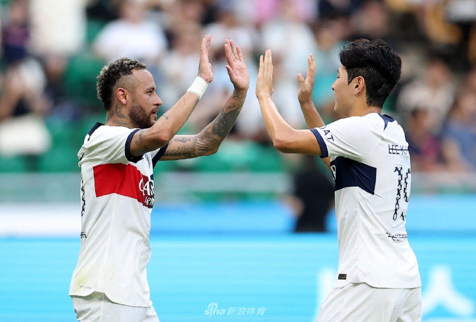 他连续两次 他连续两次